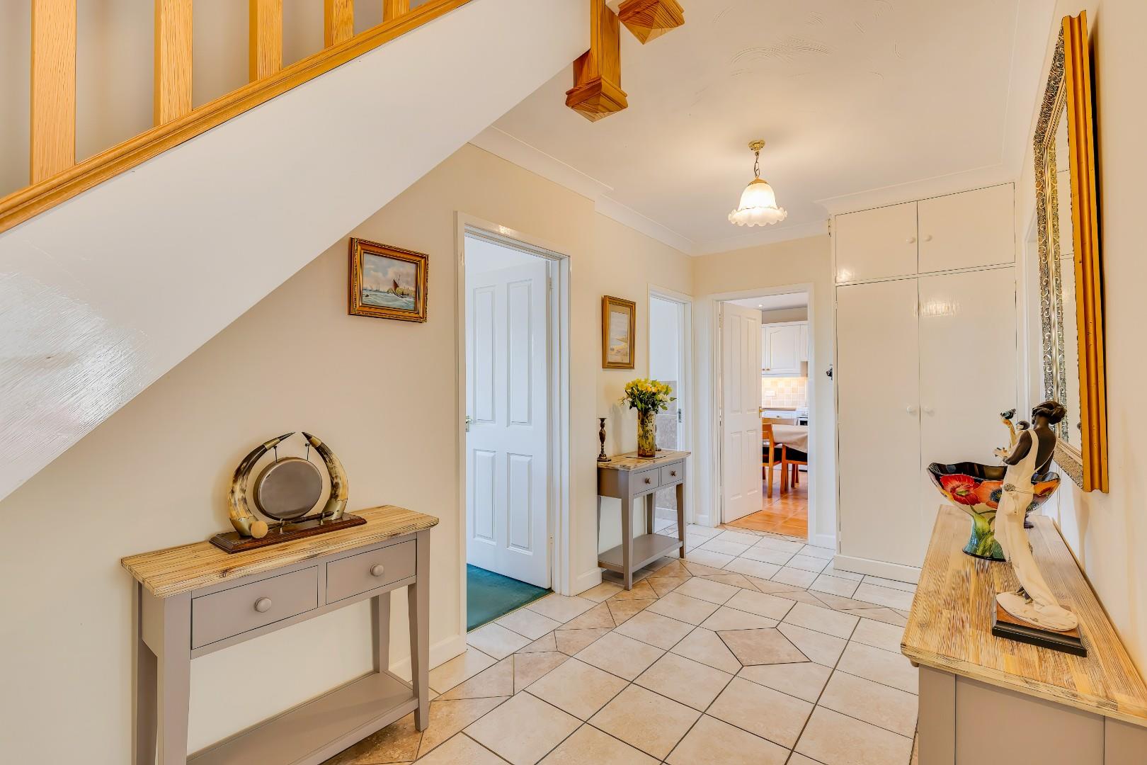 The Rhiw, Graig Penllyn, Nr Cowbridge, Vale of Glamorgan, CF71 7RS